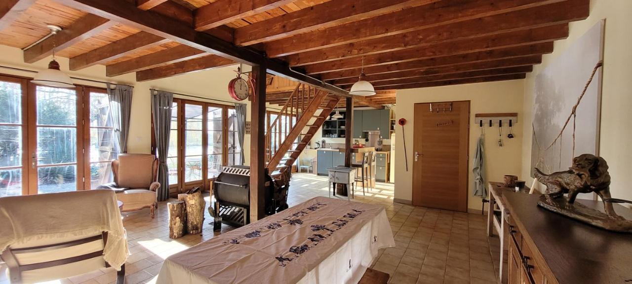 Les Grands Bois Villa Saint-Épain Eksteriør bilde